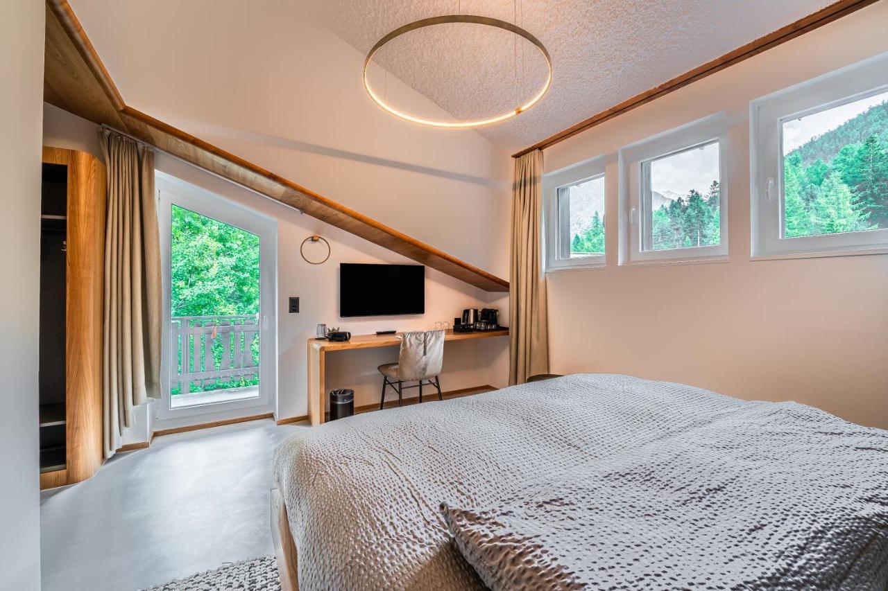 Boutique Hotel La Gorge Saas-Fee Bagian luar foto